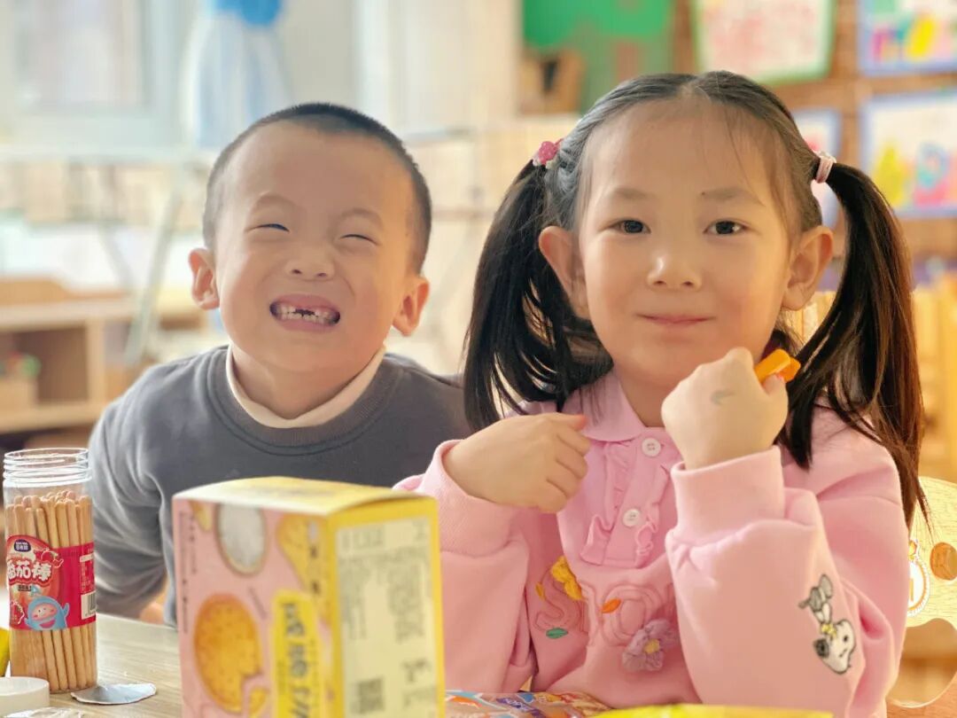 【精灵●节日】“金蛇纳瑞，喜迎新年”——南京一校幼儿园元旦系列活动及放假通知