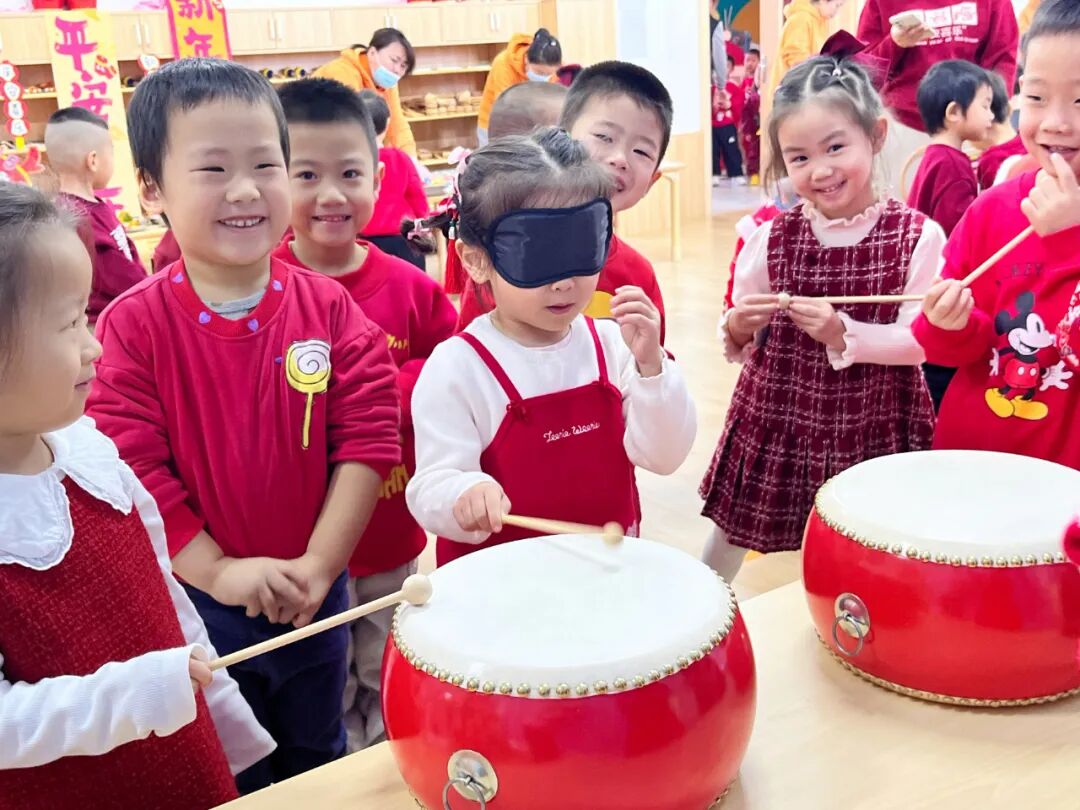 【精灵●节日】“金蛇纳瑞，喜迎新年”——南京一校幼儿园元旦系列活动及放假通知