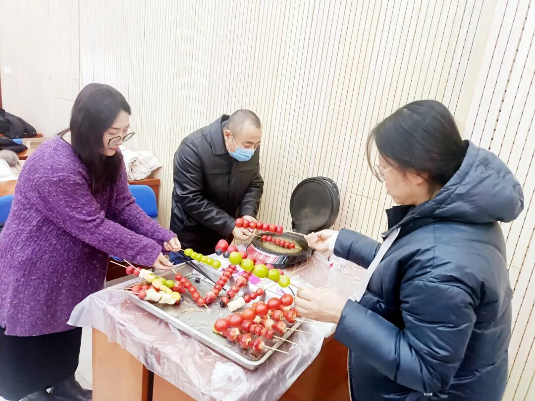 喜乐有分享 共度岁月长——西辛小学教育集团教职员工“庆元旦 迎新年”主题庆祝活动