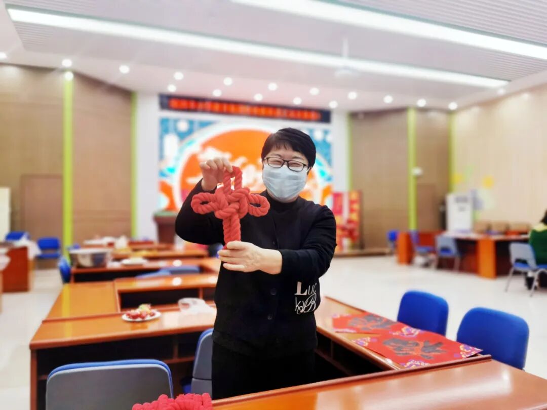 喜乐有分享 共度岁月长——西辛小学教育集团教职员工“庆元旦 迎新年”主题庆祝活动