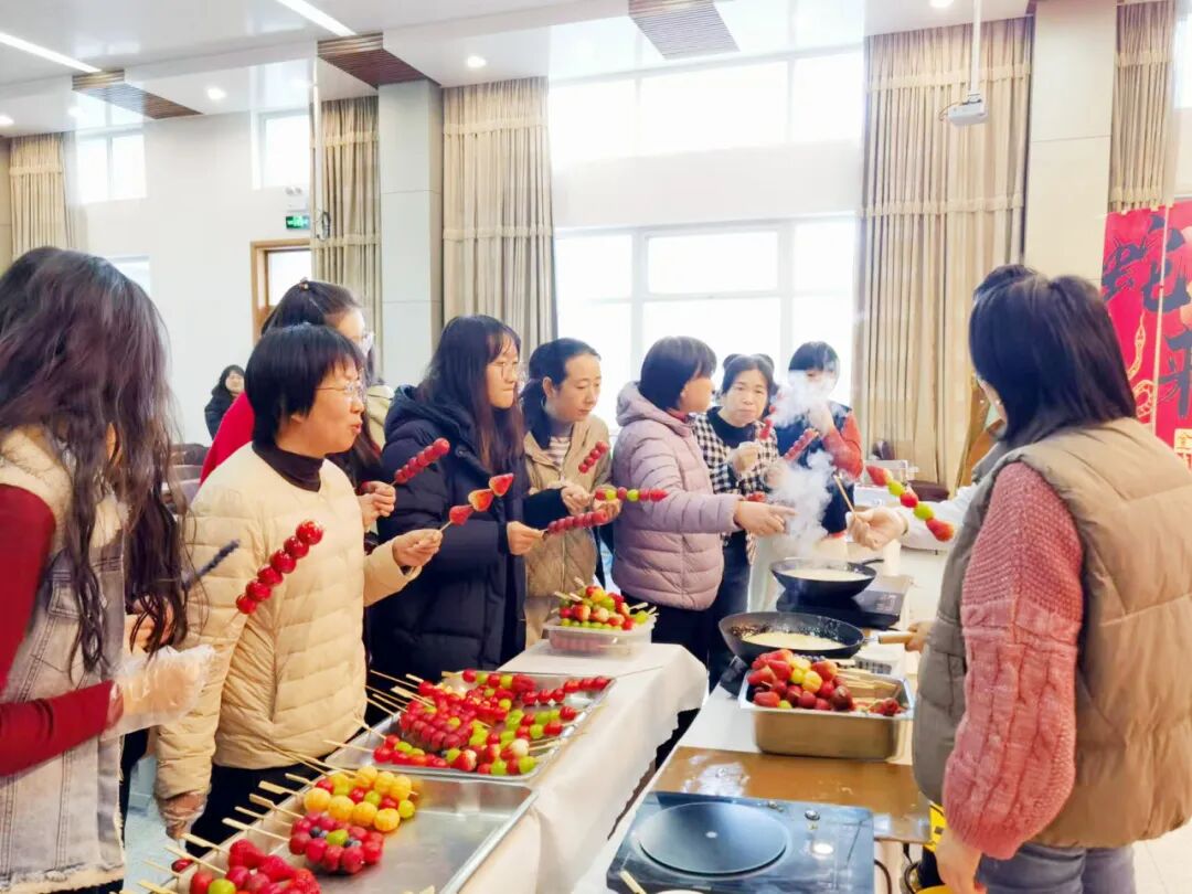 喜乐有分享 共度岁月长——西辛小学教育集团教职员工“庆元旦 迎新年”主题庆祝活动