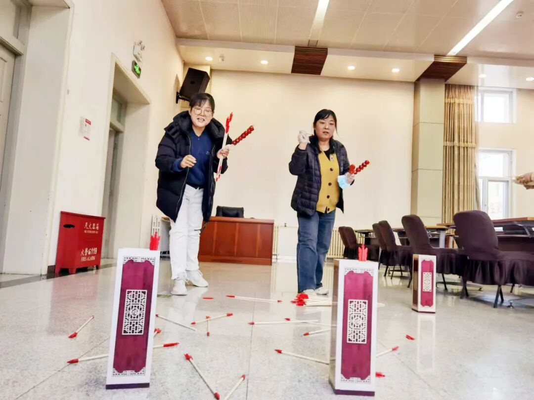 喜乐有分享 共度岁月长——西辛小学教育集团教职员工“庆元旦 迎新年”主题庆祝活动