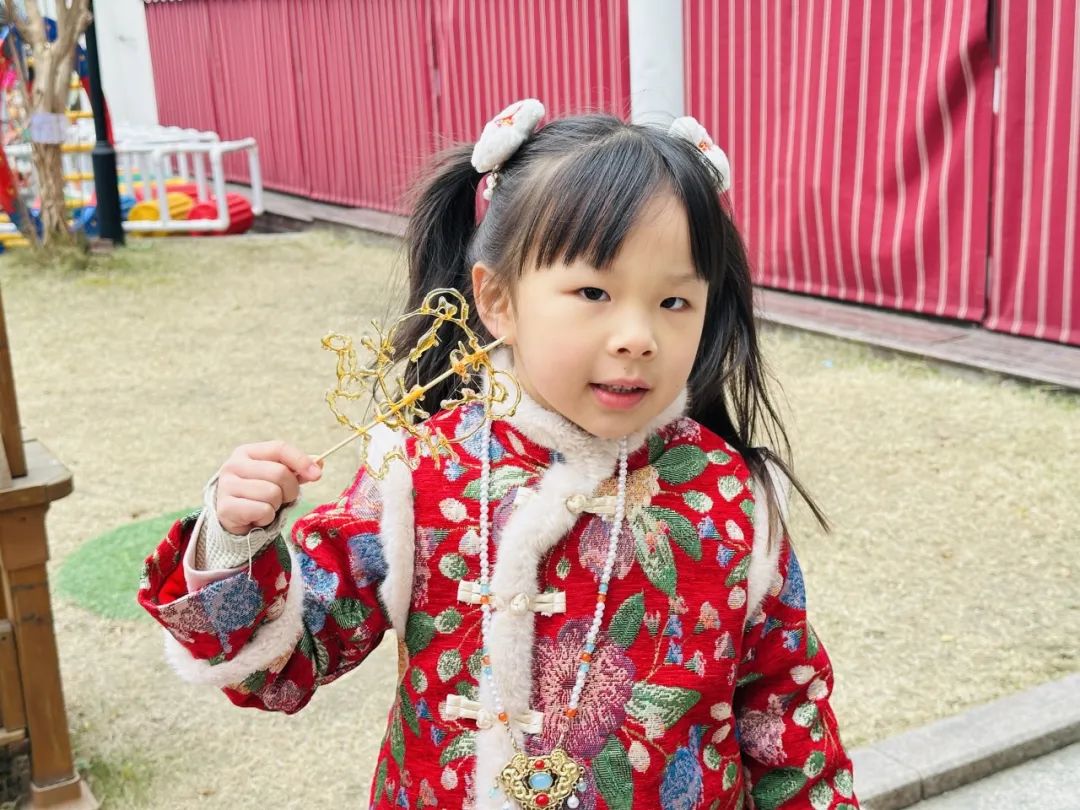 溪居路园区｜金蛇贺岁，“幼”遇福年——杭州市康桥幼儿园2025庆元旦主题活动