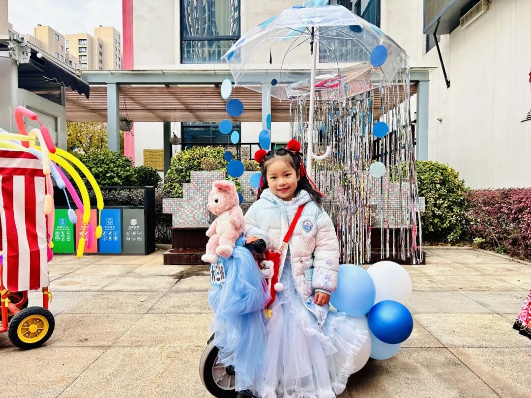 溪居路园区｜金蛇贺岁，“幼”遇福年——杭州市康桥幼儿园2025庆元旦主题活动