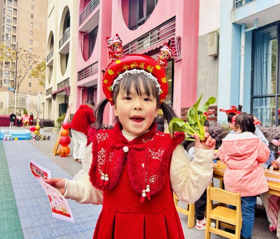 溪居路园区｜金蛇贺岁，“幼”遇福年——杭州市康桥幼儿园2025庆元旦主题活动