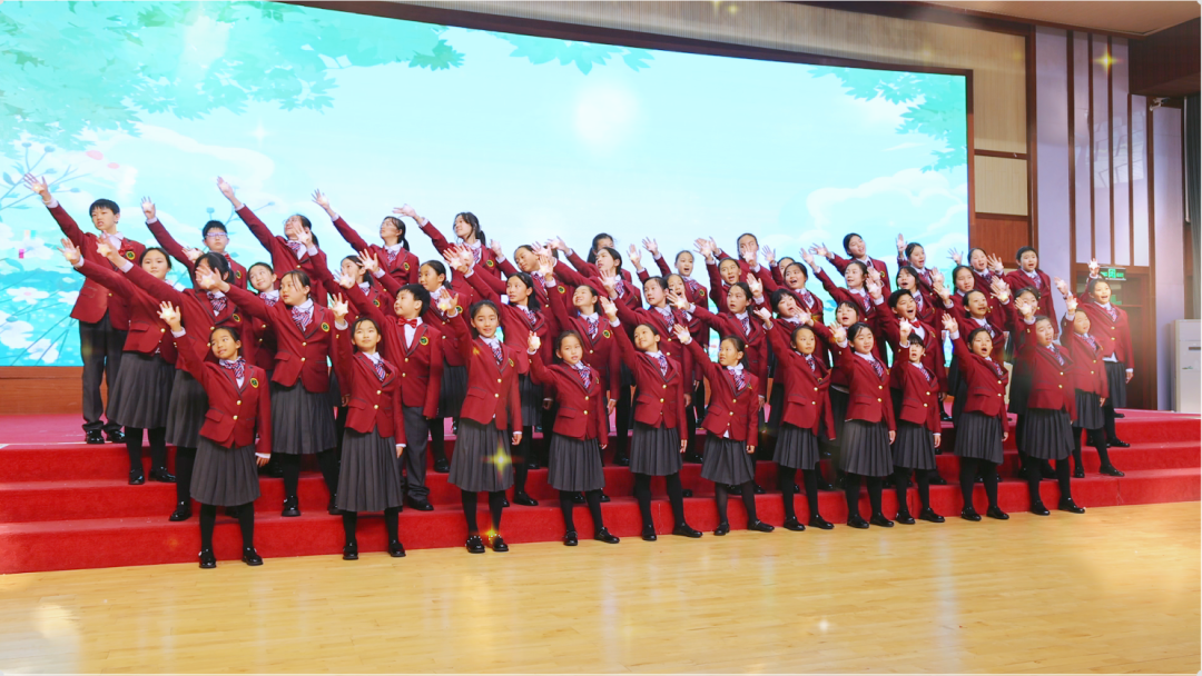 “祥蛇纳福迎新年 童趣盎然启华篇”  崇文小学2025元旦联欢活动