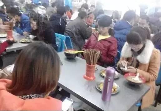 二年级小学生的咆哮：以后再也不给妈妈过三八节啦！