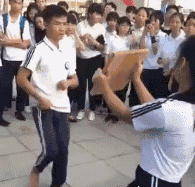 搞笑GIF集锦：最火搞笑动图，笑抽了 ……